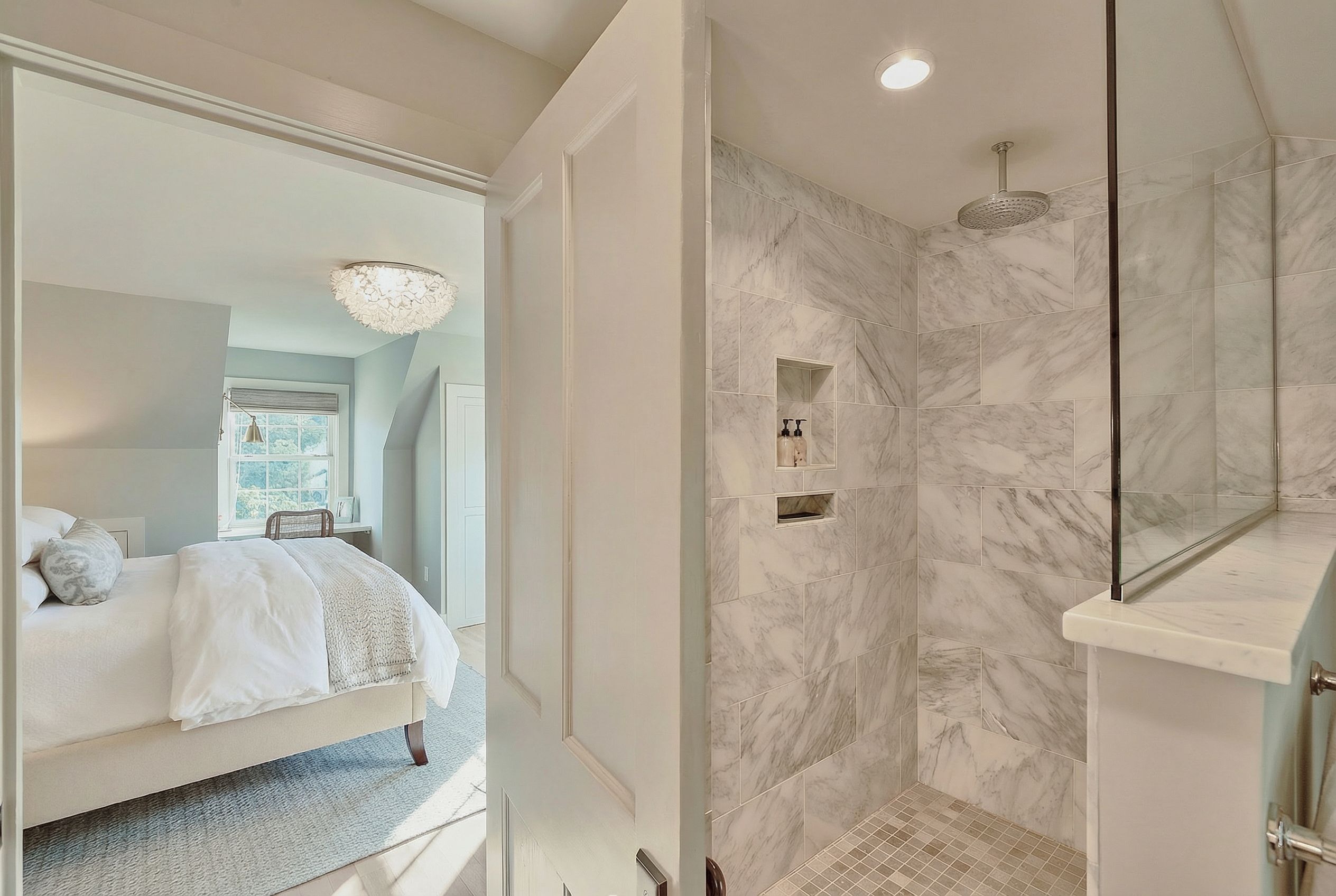 Luxury ensuite shower with rain head - Park House McMinnville